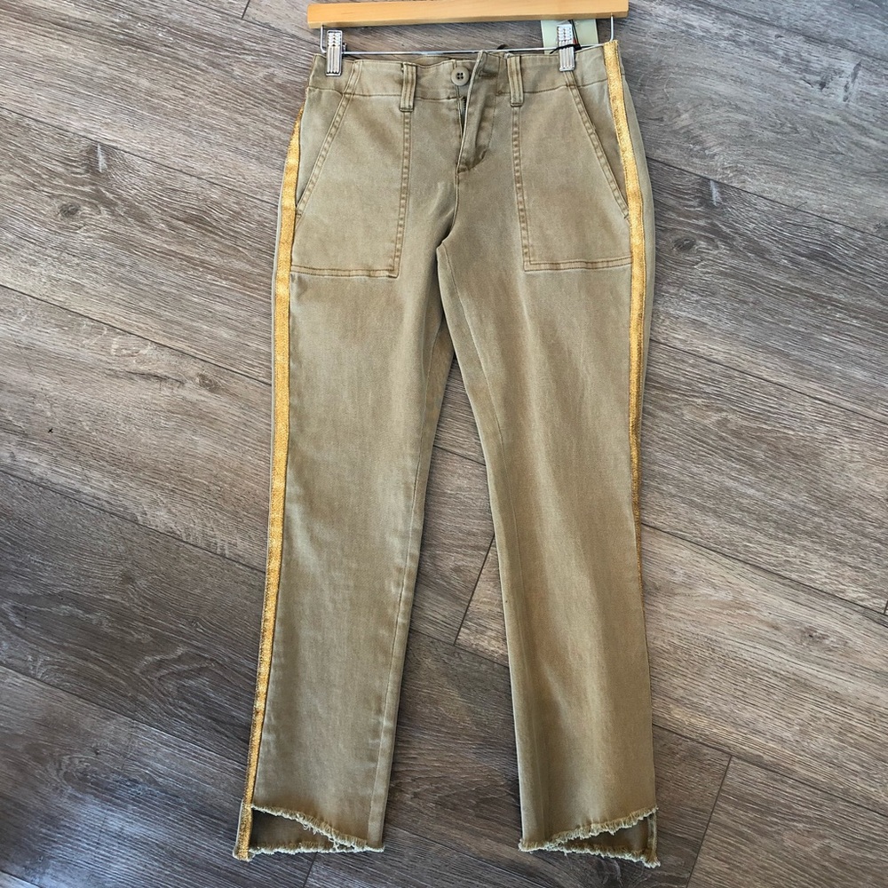 NEVER BEFORE WORN PAM AND GELA